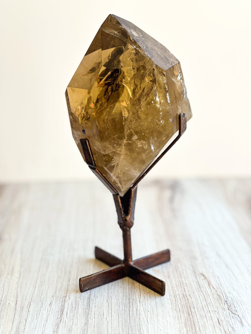 Citrine on Stand (C20)